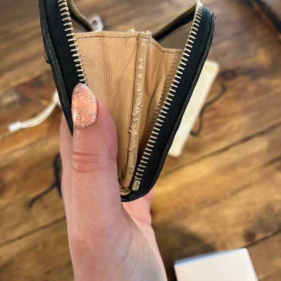 PRADA Long zip Accordion Wallet - Picture 3 of 15